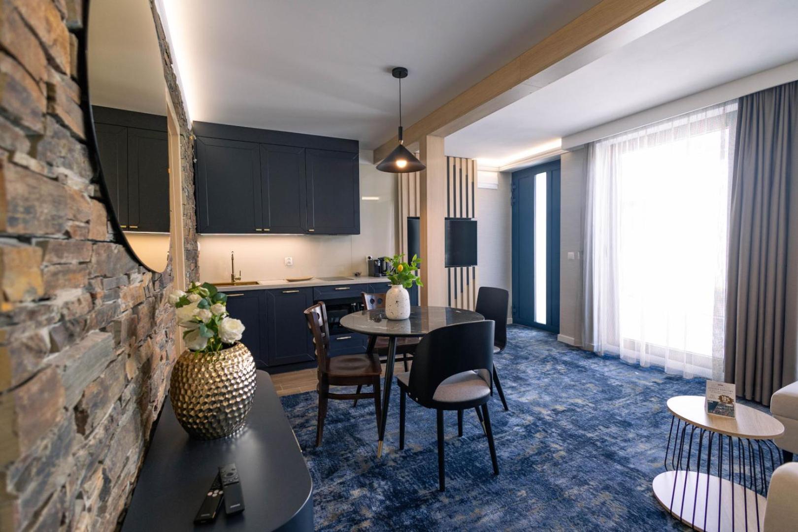 Boulevard Boutique Suites 莱鲍 外观 照片