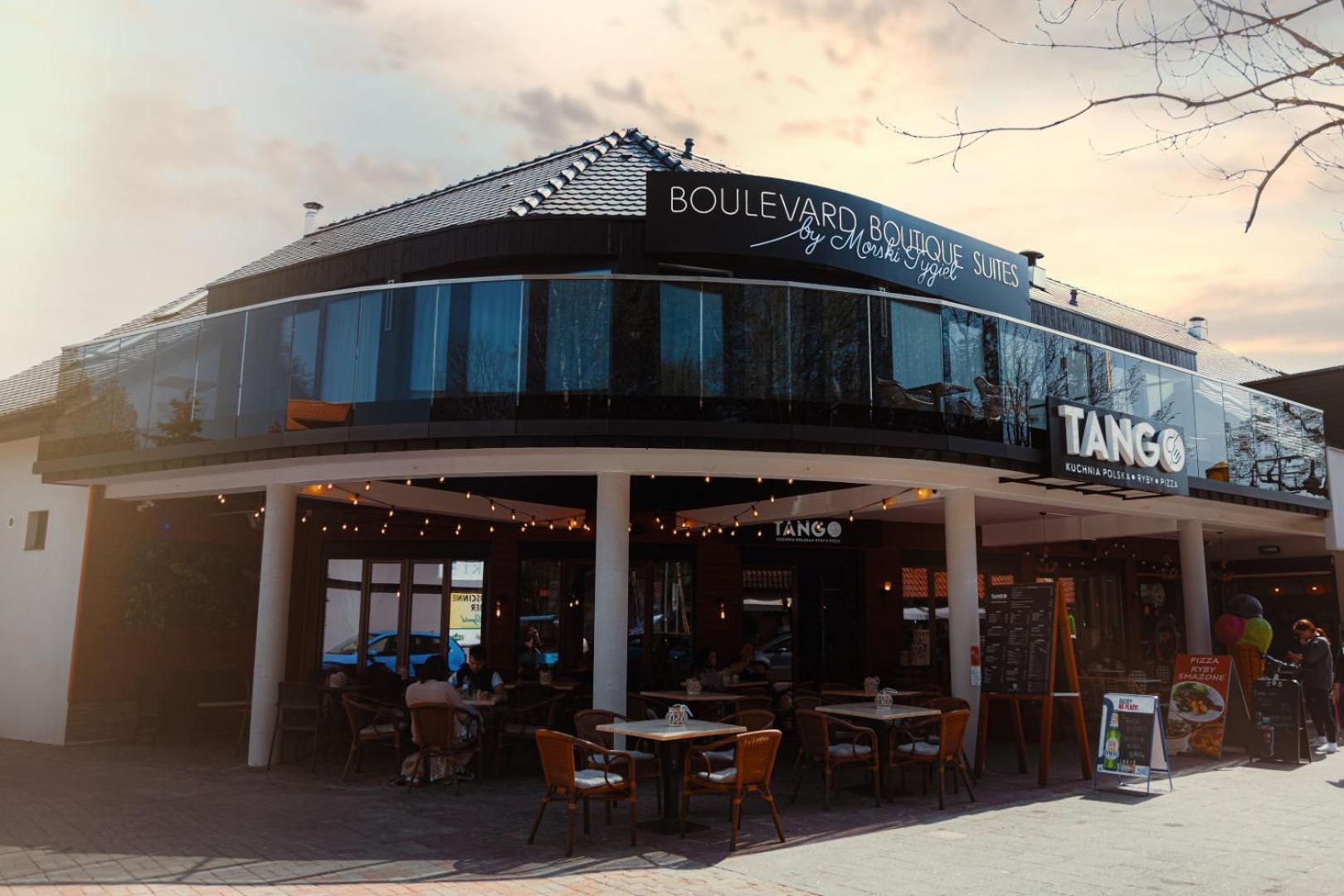 Boulevard Boutique Suites 莱鲍 外观 照片